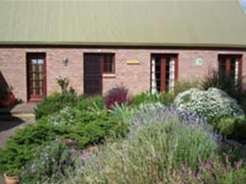 Wind Song Bed & Breakfast Little Swanport Exterior photo